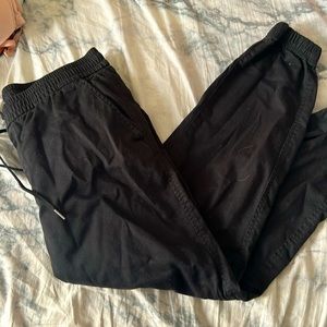 GAP Joggers